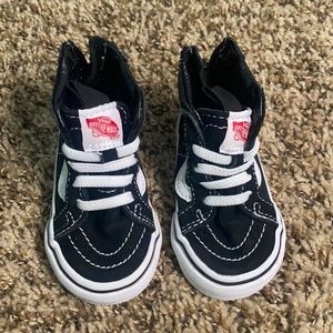 PRE- LOVED TODDLER OLD SKOOL V